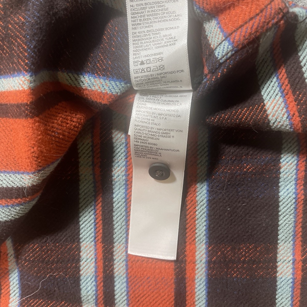 Cotopaxi Men's Small Heavyweight Organic Cotton Flannel Shirt Blue/Red Plaid - Picture 10 of 12